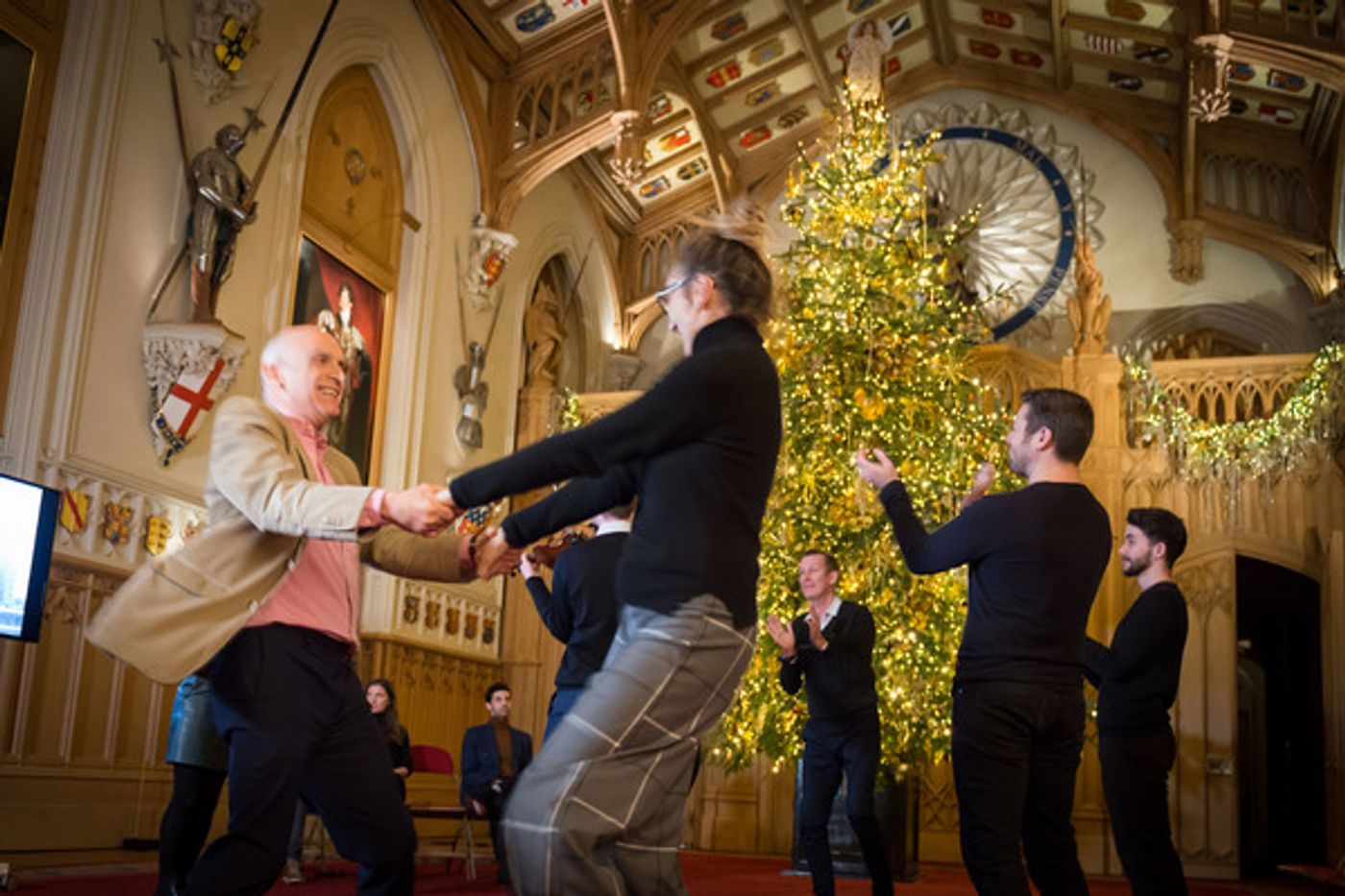 Photo Flash: First Look at Rehearsal for A CHRISTMAS CAROL at Windsor Castle  Image