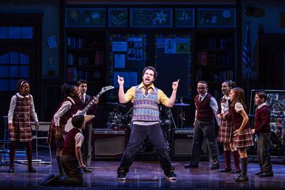 Justin Collette and the kids of SCHOOL OF ROCK Photo