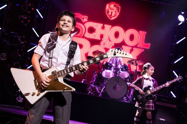 Photo Flash: Check Out Brand New Production Photos from SCHOOL OF ROCK - Now Starring Justin Collette and Analisa Leaming  Image