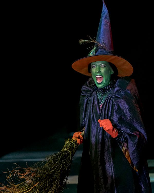 Catrin Aaron as The Wicked Witch of the West Photo
