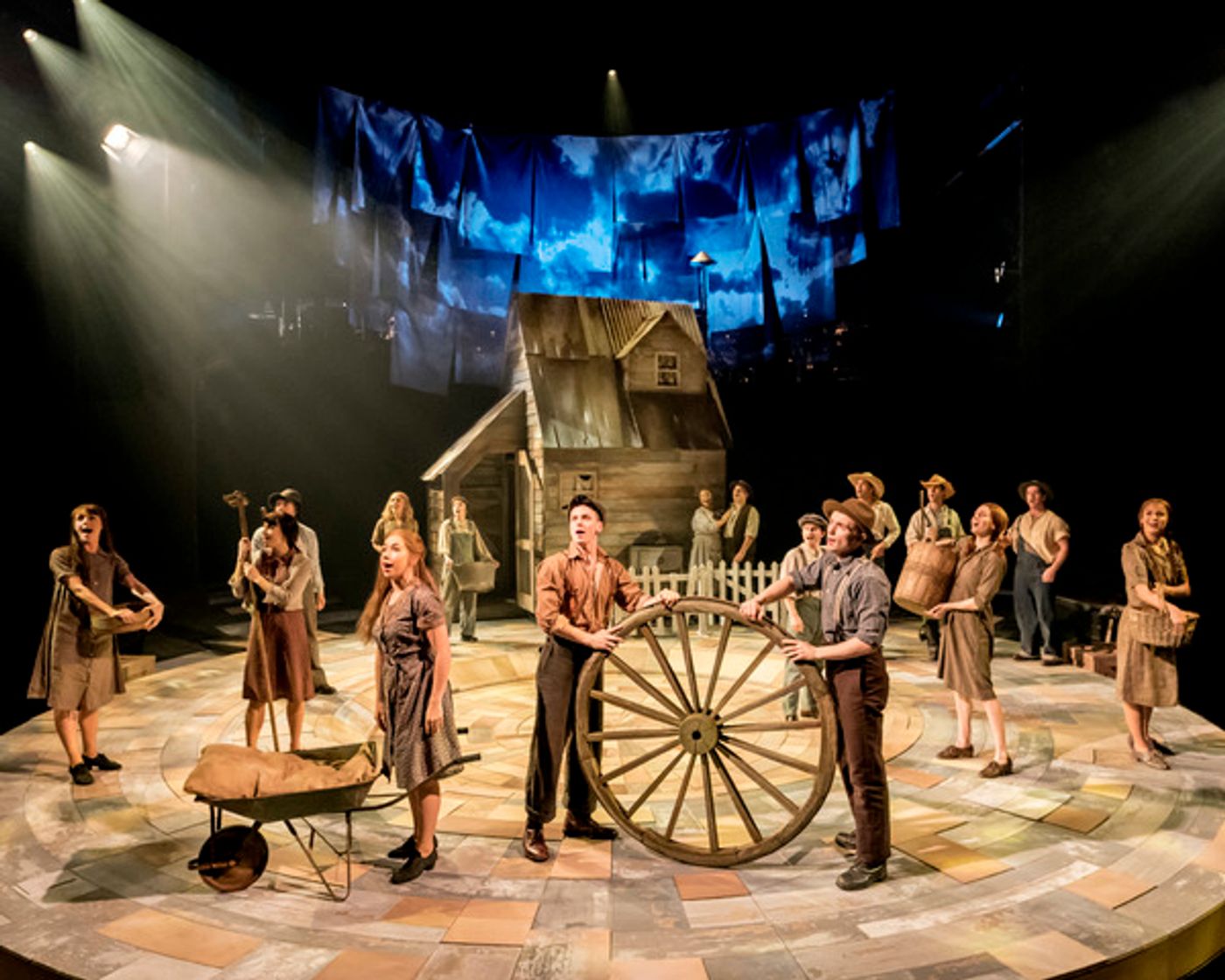 Photo Flash: First Look - Head Down the Yellow Brick Road with THE WIZARD OF OZ at the Crucible Theatre  Image