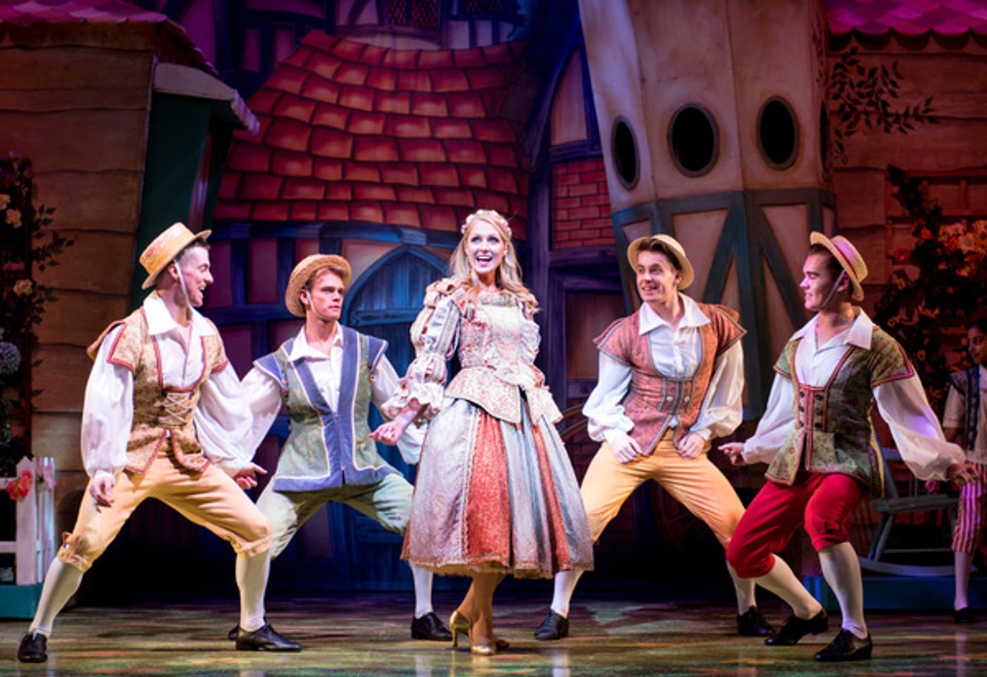 Photo Flash: Production Photos and Trailer Released for JACK AND THE BEANSTALK at Wolverhampton Grand  Image