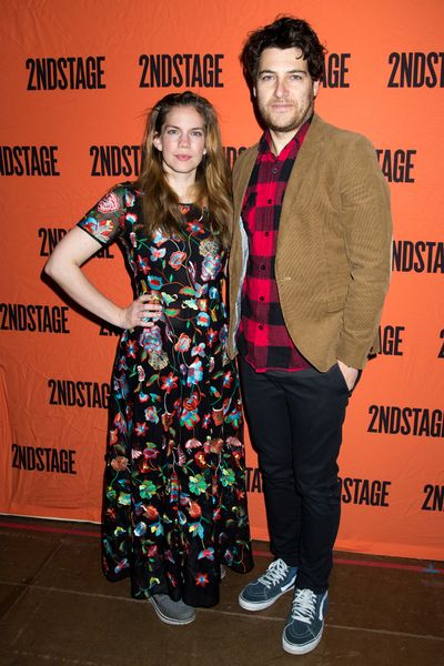 Anna Chlumsky, Adam Pally Photo