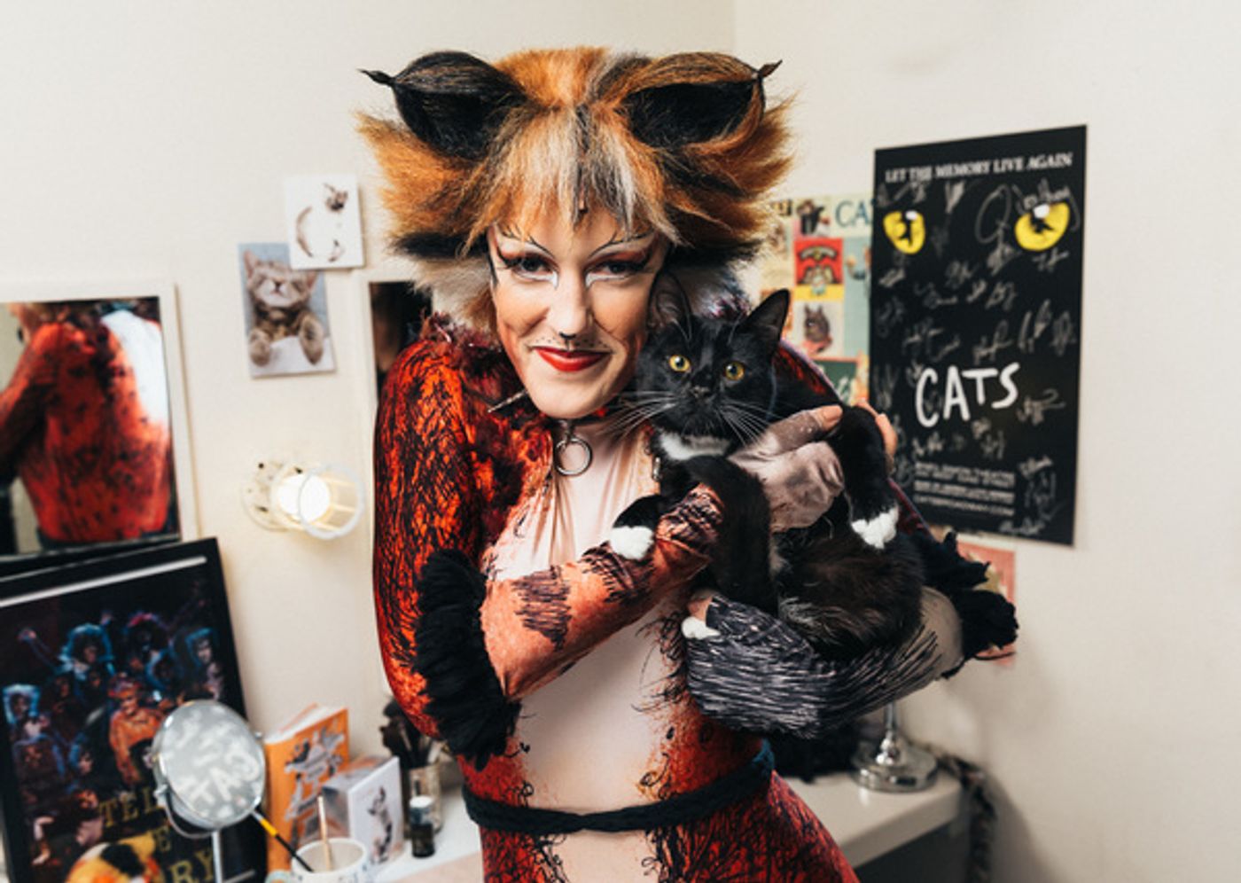 Photo Flash: Mamie Parris and the Cast of CATS Pose with Adorable, Adoptable Felines Photo Flash: Mamie Parris and the Cast of CATS Pose with Adorable, Adoptable Felines Image