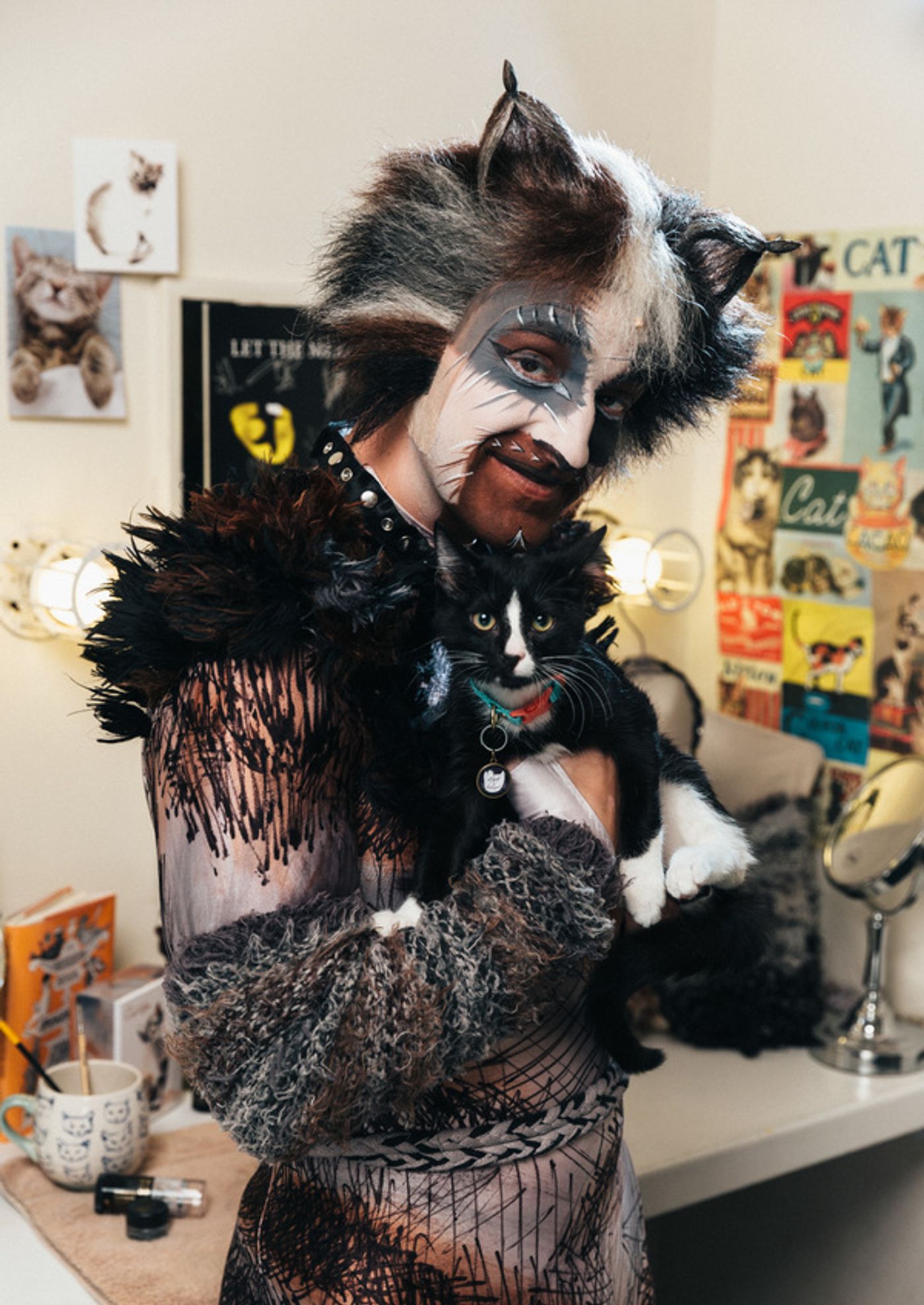 Photo Flash: Mamie Parris and the Cast of CATS Pose with Adorable, Adoptable Felines Photo Flash: Mamie Parris and the Cast of CATS Pose with Adorable, Adoptable Felines Image