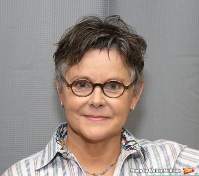 Amanda Bearse Photo