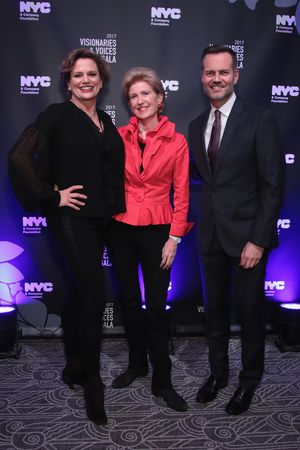 NEW YORK, NY - DECEMBER 18: (L-R) Actress Cady Huffman, Emily Rafferty of NYC & Company Board, and Fred Dixon of NYC & Company, attend the NYC & Company Foundation Visionaries & Voices Gala 2017 on December 18, 2017 in New York City. (Photo by Cindy Ord @ BroadwayWorld NEW YORK, NY - DECEMBER 18: (L-R) Actress Cady Huffman, Emily Rafferty of NYC & Comp Photo