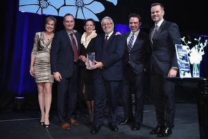 NEW YORK, NY - DECEMBER 18:  (L-R) Lisa Truitt, Alexander Svezia, Christine Kurtz, Ch Photo