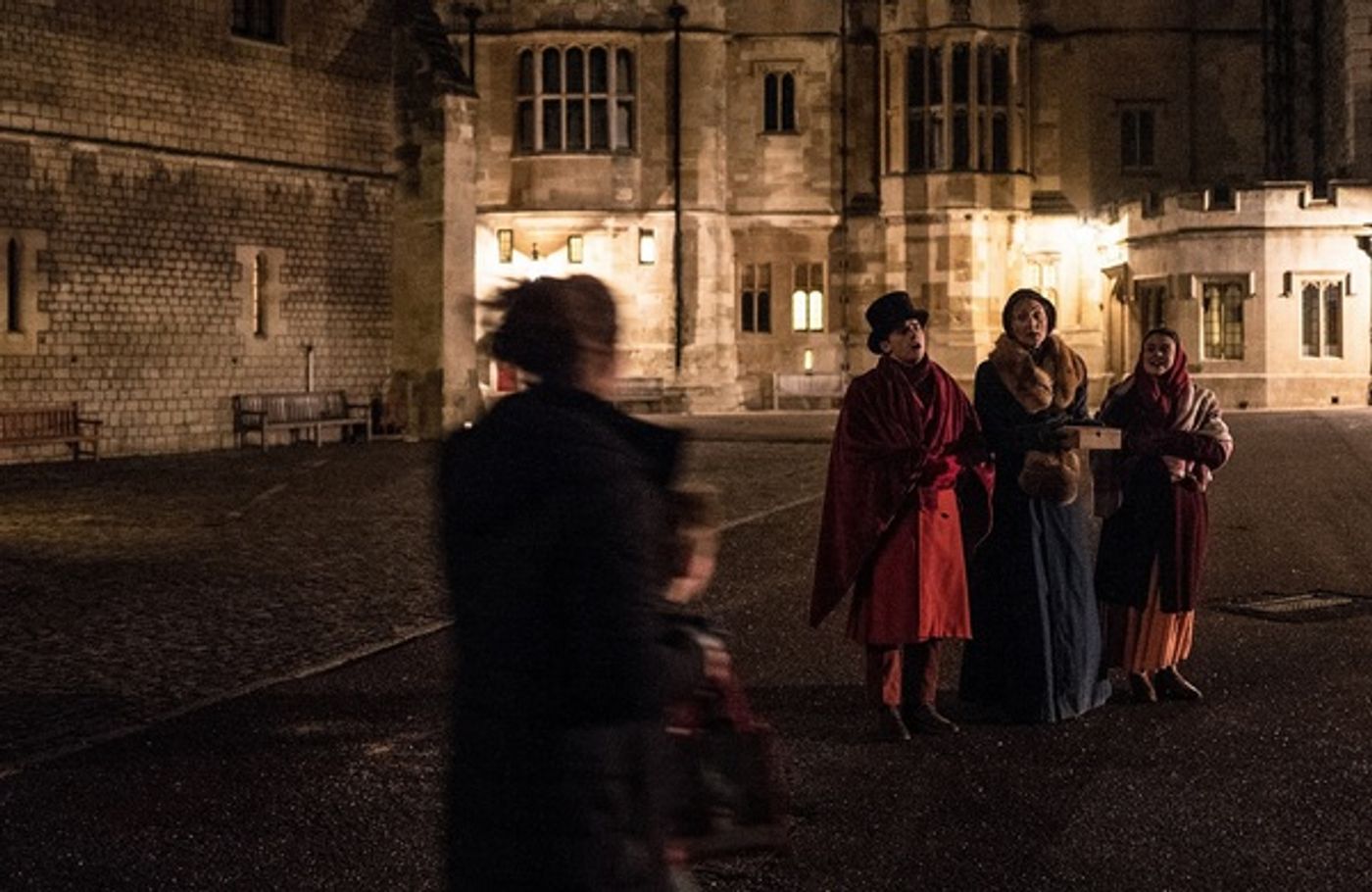 Photo Flash: First Look at A CHRISTMAS CAROL at Windsor Castle  Image