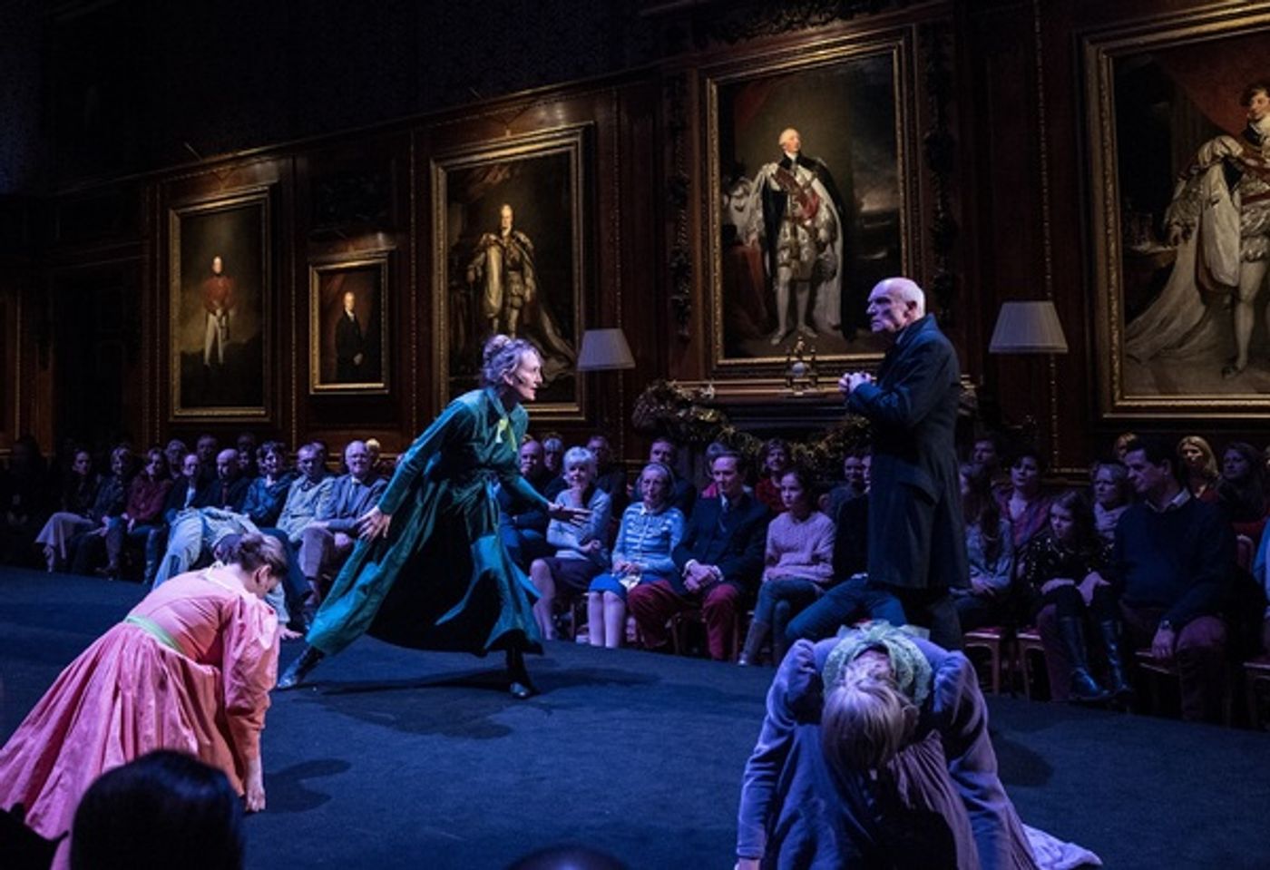 Photo Flash: First Look at A CHRISTMAS CAROL at Windsor Castle  Image