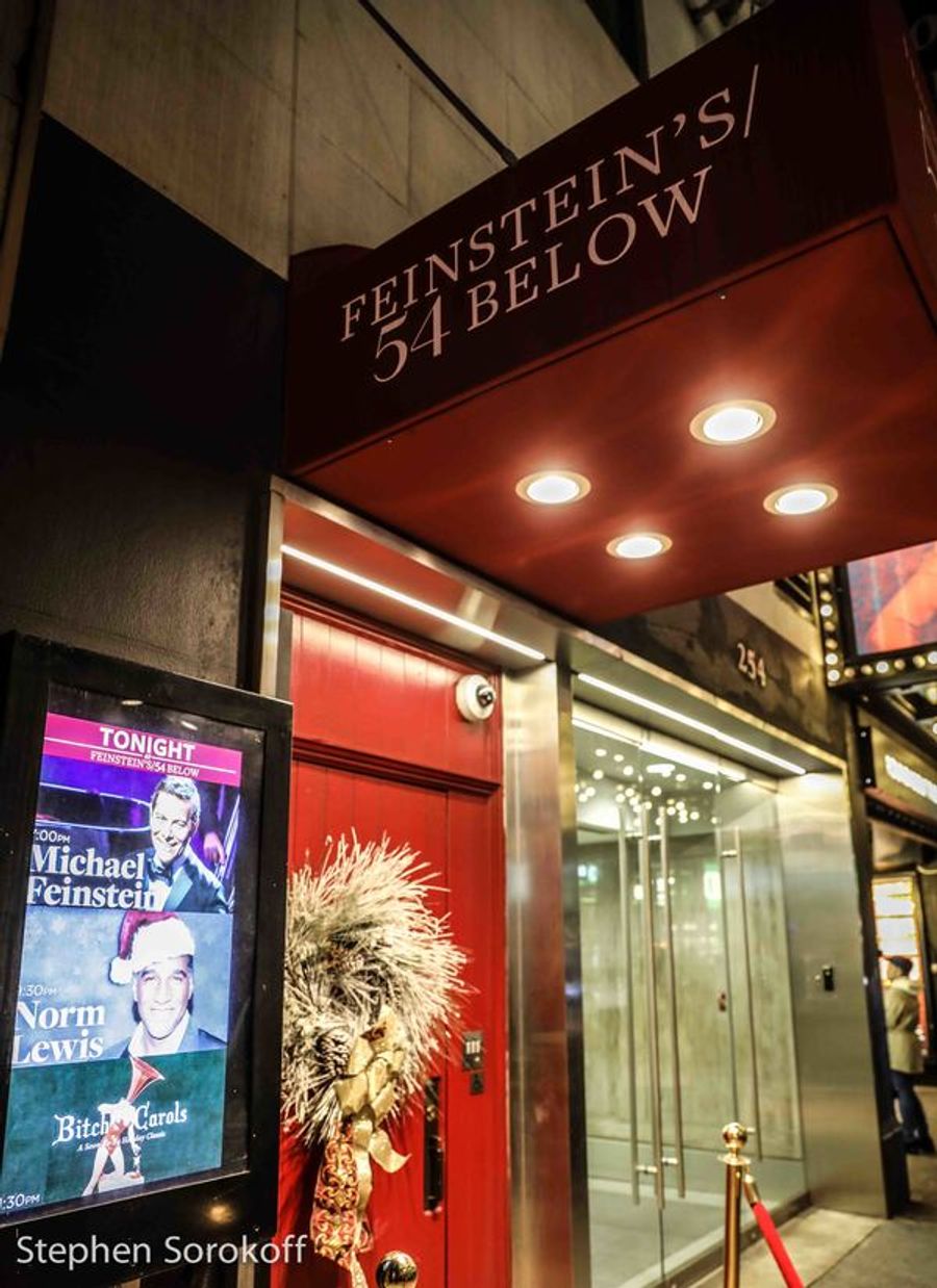 Photo Coverage: Michael Feinstein Returns to Feinstein's/54 Below with Christmas Crooners Image