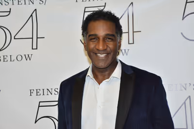 Norm Lewis Photo