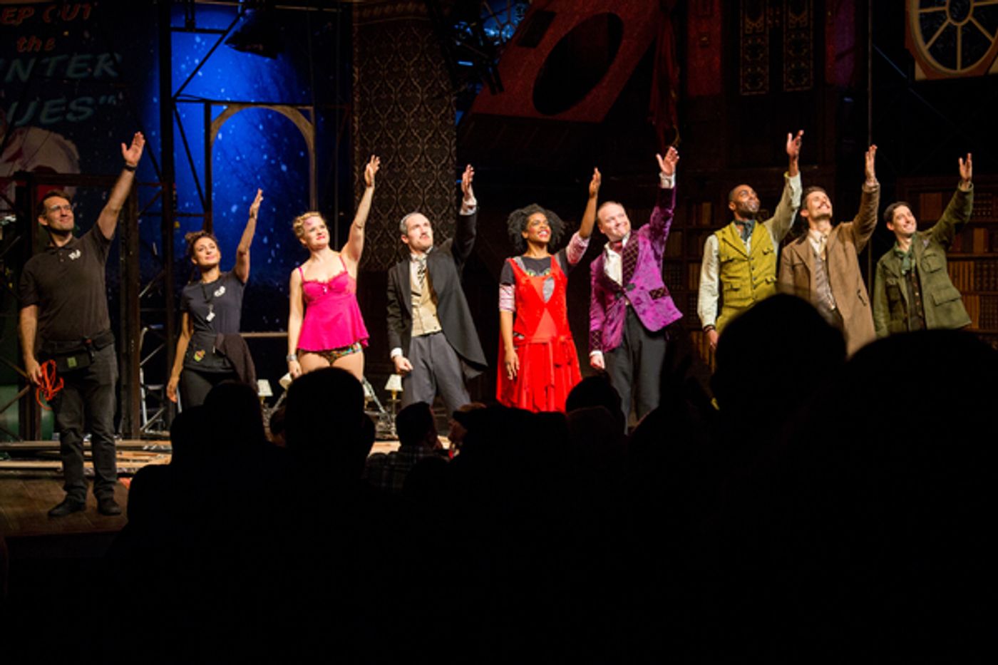 Photo Coverage: THE PLAY THAT GOES WRONG Celebrates 300 Performances  Image