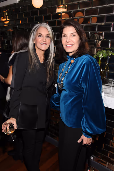 Susan Fixel, Kim Seybert photo by R.Cole for Rob Rich/SocietyAllure.com Â©2017 robr Photo
