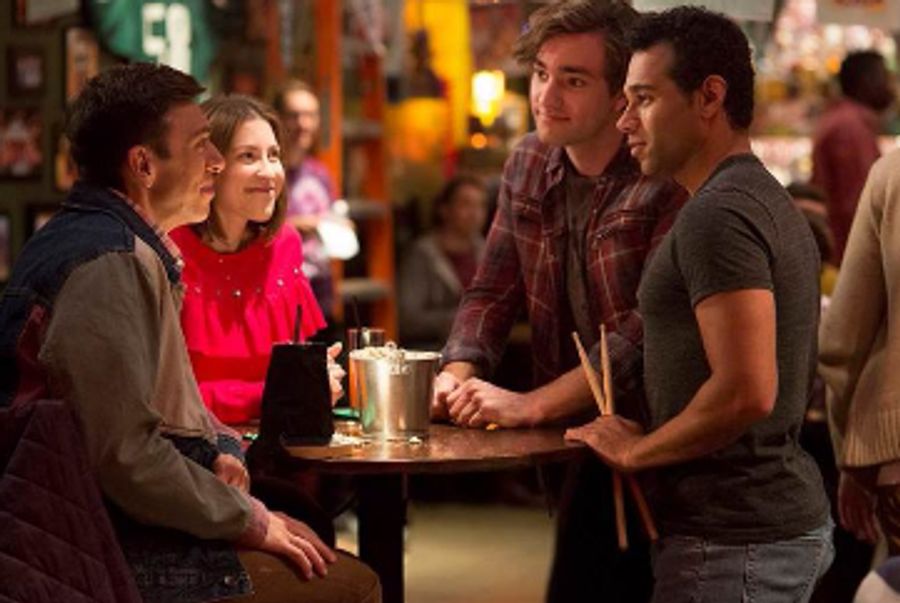 Photo: First Look - Corbin Bleu Guests on ABC's THE MIDDLE Image