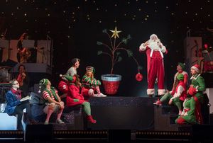 Tom Fletcher (William Trundle), Santa Claus and Ensemble Photo