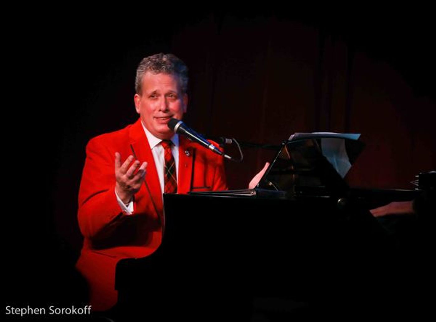 Photo Coverage: Christmas Has Some New Sounds At Birdland - Blackhurst, Caruso and Stritch  Image