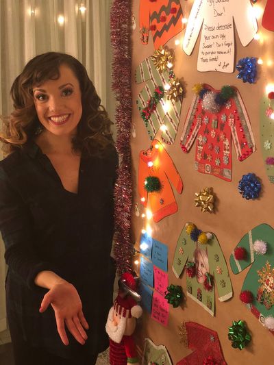 Kara Lindsay shows off her door! Photo