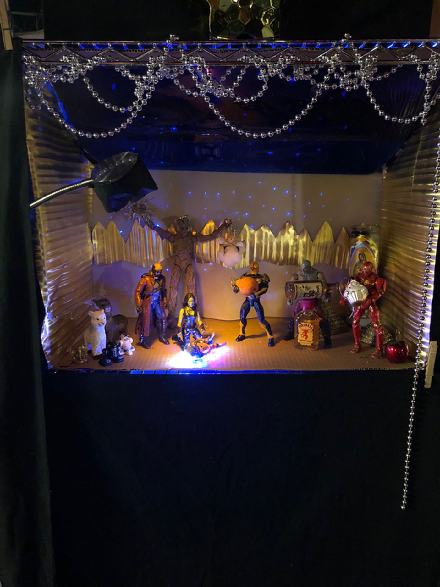 Photo Flash: BEAUTIFUL Holds a Holly Jolly Dressing Room Decorating Contest  Image