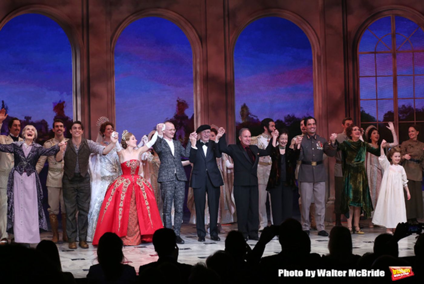 Photo Coverage: Take a Look Back on 2017's Top Curtain Call Moments!  Image