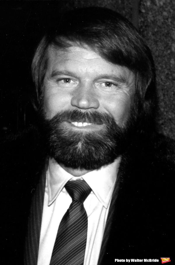 Glen Campbell leaving the NBC Building on January 15, 1981 in New York City. Photo