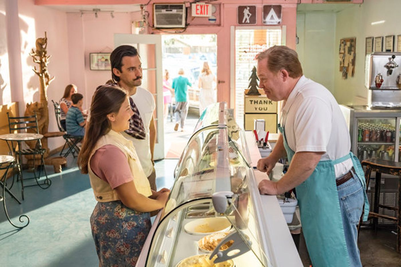 Photo Flash: First Look - NBC's THIS IS US Returns with All-New Episode!  Image