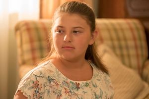 THIS IS US -- "The Fifth Wheel" Episode 211 -- Pictured: Mackenzie Hancsicsak as Kate Photo