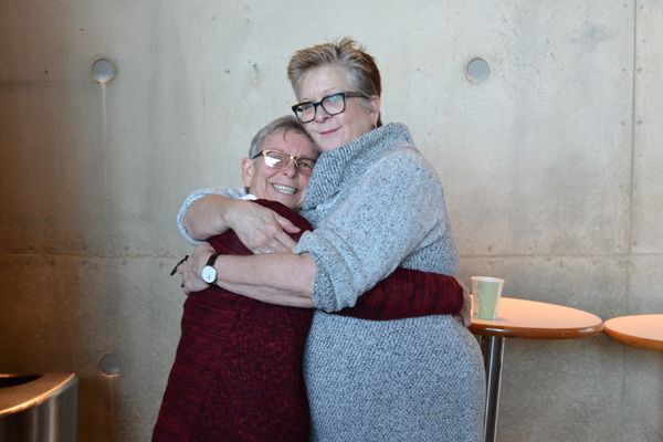 ) Lighting Designer Nancy Schertler and Director Kyle Donnelly at the first rehearsal Photo