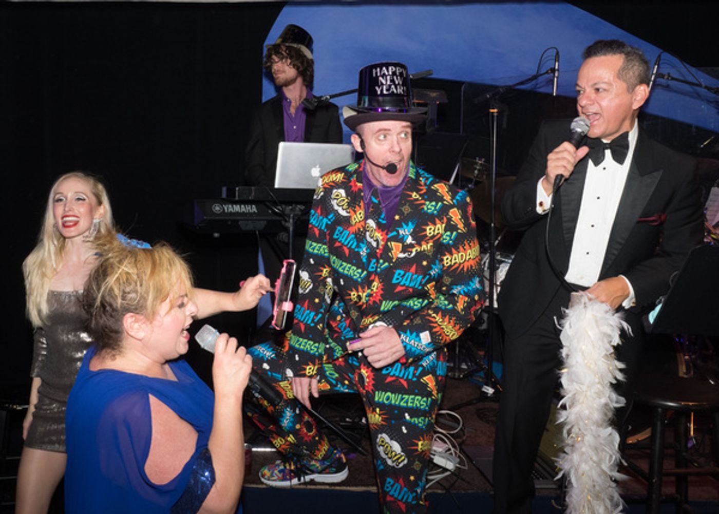 Photo Coverage: Curtain Call And New Year's Eve Celebration With The Troubies HOW THE PRINCH STOLE CHRISTMAS!  Image