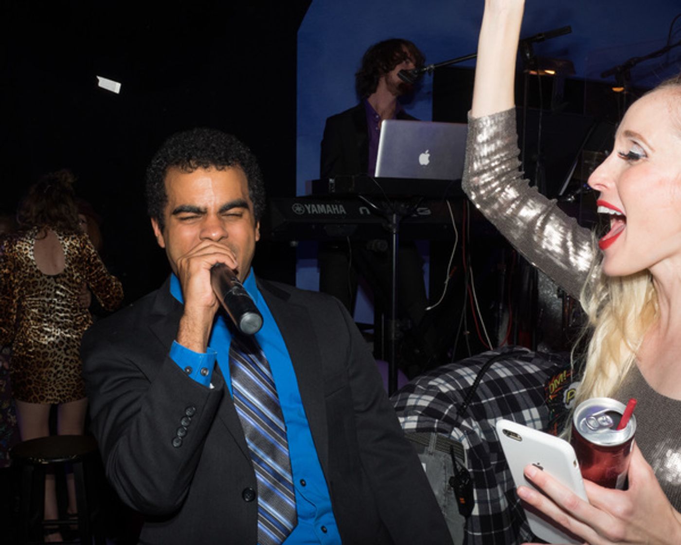 Photo Coverage: Curtain Call And New Year's Eve Celebration With The Troubies HOW THE PRINCH STOLE CHRISTMAS!  Image