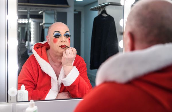 Cinderella - Birmingham Hippodrome. 27 December 2017.
Pictured is David Dale who play Photo