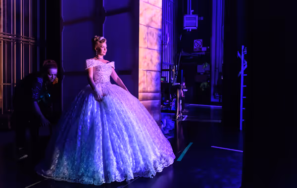 Cinderella - Birmingham Hippodrome. 27 December 2017.
Pictured is 'Cinderella'  Suzan Photo