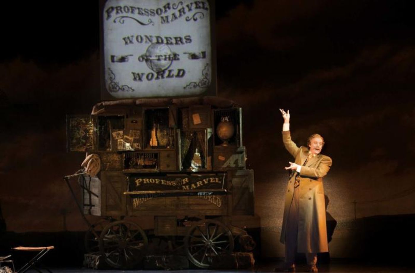 Review: Heart-warming Nostalgia With A Contemporary Twist, THE WIZARD OF OZ Captures The Imagination Of Young And Old.  Image