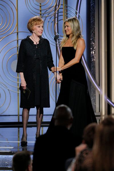 75th ANNUAL GOLDEN GLOBE AWARDS -- Pictured: (l-r) Carol Burnett, Jennifer Aniston, P Photo