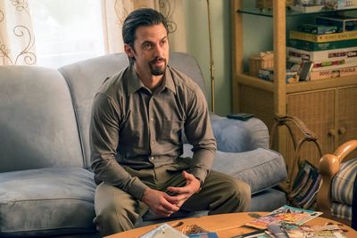 THIS IS US -- "Clooney" Episode 212 -- Pictured: Milo Ventimiglia as Jack -- (Photo b Photo