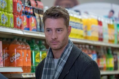 THIS IS US -- "Clooney" Episode 212 -- Pictured: Justin Hartley as Kevin -- (Photo by Photo