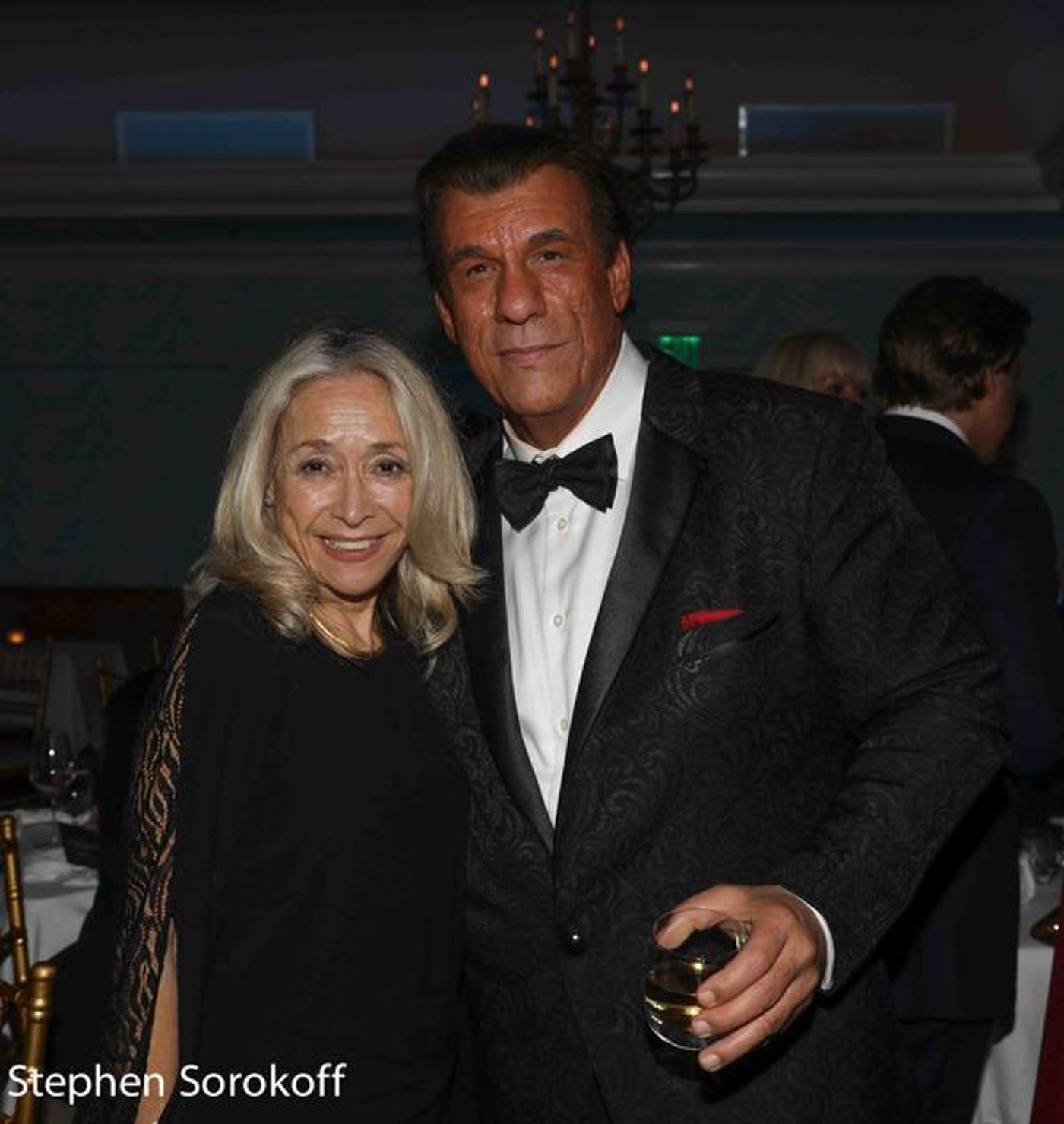 Photo Coverage: Robert Davi Makes His Royal Room Debut at The Colony Hotel  Image