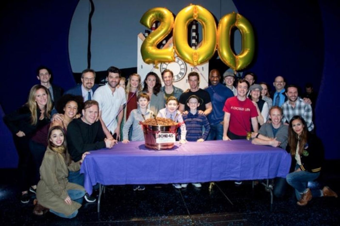 Closing Up Shop! CHARLIE AND THE CHOCOLATE FACTORY Takes Final Broadway Bows  Image