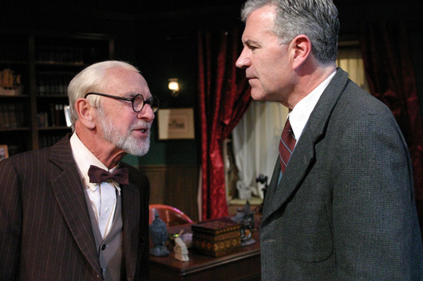 Photo Flash: Appointment Reminder: FREUD'S LAST SESSION Opens Tomorrow  Image