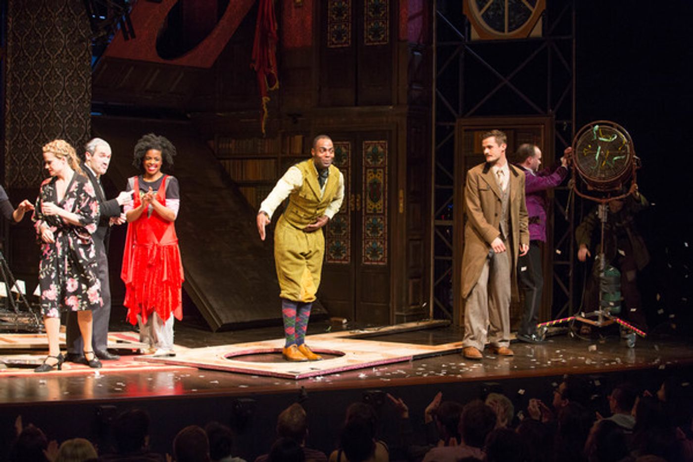 Photo Flash: Something Finally Goes Right...Mostly. PLAY THAT GOES WRONG Celebrates Fan Appreciation Day  Image