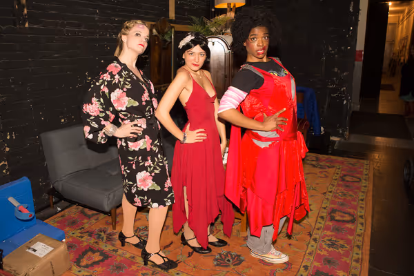 The Play That Goes Wrong leading ladies Amelia McClain and Ashley Bryant salute super Photo