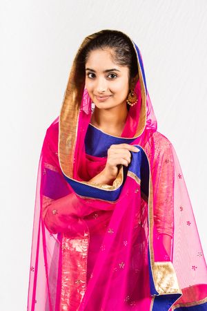 Alisha Menon Photo