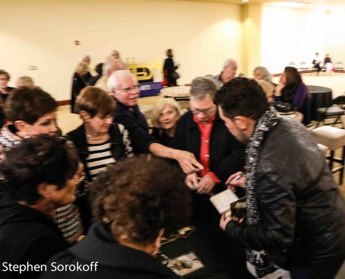 Photo Coverage: Clint Holmes Warms Up The RRazz Room On Route To The Grammy Awards Photo Coverage: Clint Holmes Warms Up The RRazz Room On Route To The Grammy Awards Image