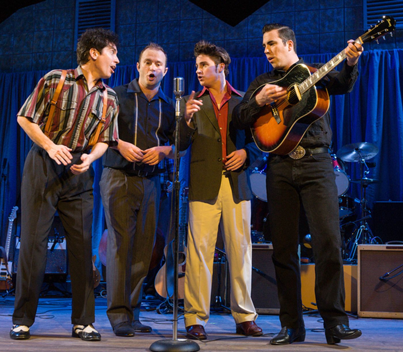 Photo Flash: The Gang is Grooving in Rivertown's MILLION DOLLAR QUARTET  Image