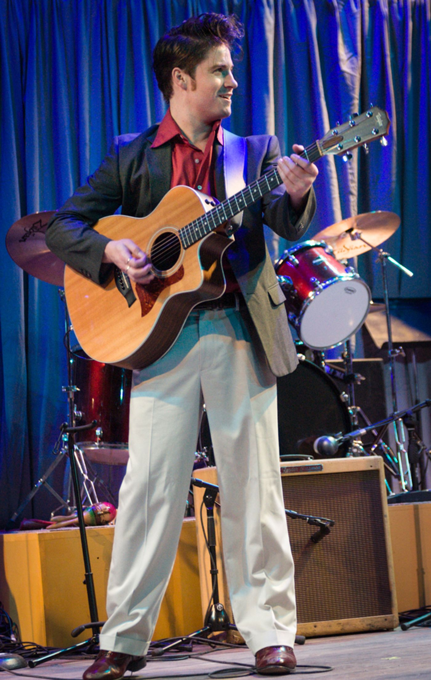 Photo Flash: The Gang is Grooving in Rivertown's MILLION DOLLAR QUARTET  Image