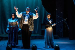 Maiko Terazawa, Matt McNabb and Megan DeLay @ BroadwayWorld Maiko Terazawa, Matt McNabb and Megan DeLay Photo