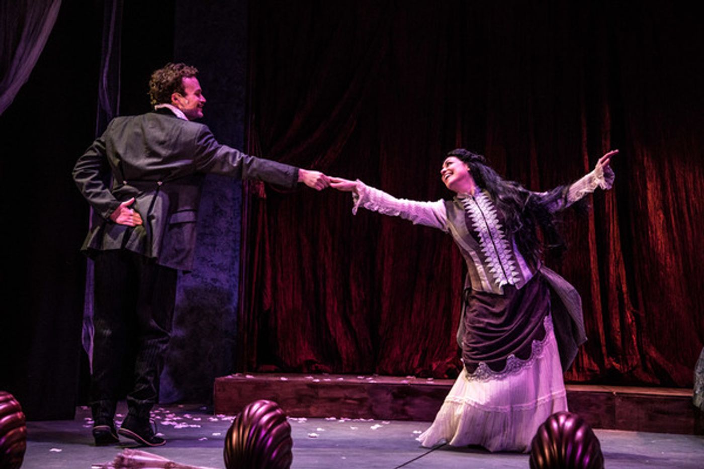 Photo Flash: Poe is in Residence at The Edge Theater in NEVERMORE  Image