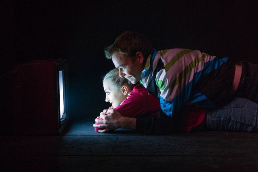 Review: Enda Walsh's Breakout Edge-Fest DISCO PIGS Reveals an Unsettling Friendship Image