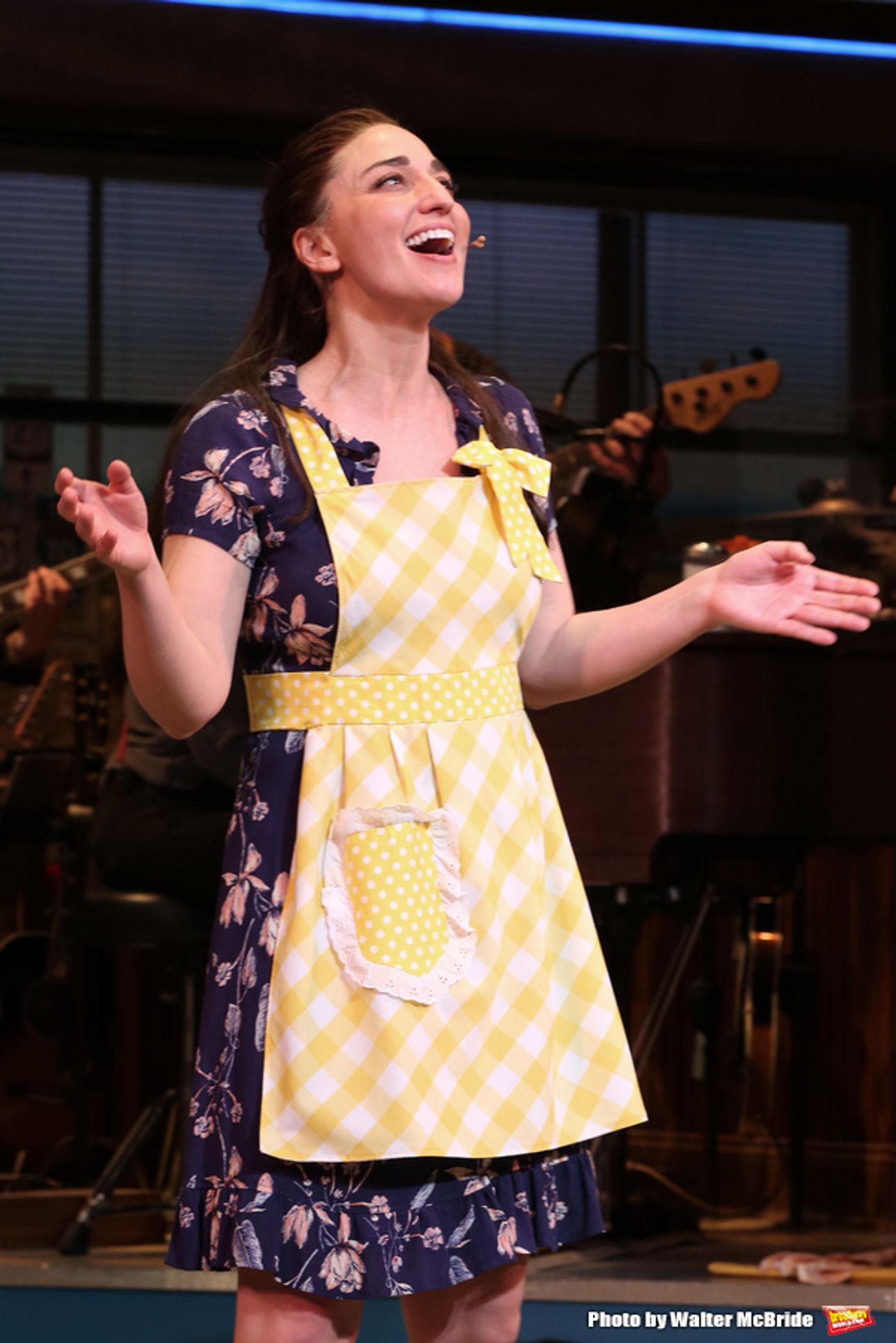 Photo Coverage: Back to the Diner! Sara Bareilles Returns to WAITRESS  Image