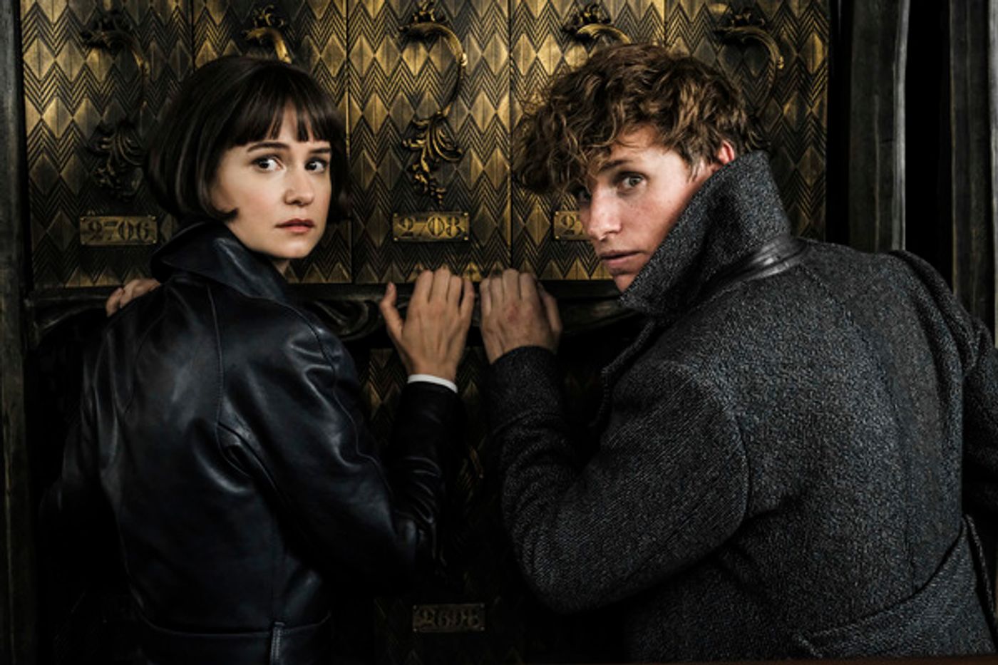 Photo Flash: New Images from FANTASTIC BEASTS: THE CRIMES OF GRINDELWALD  Image